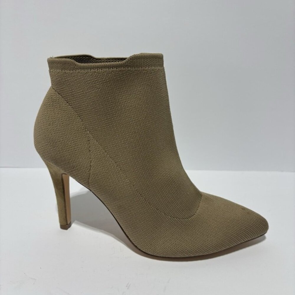 Cushionaire Womenβs Genie Knit Ankle Booties, Size 8 M